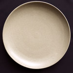 RoSmit plate beige 20 cm