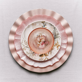 Bord Baroque roze 27 cm