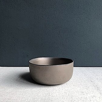 Studio Urban Graphite bowl