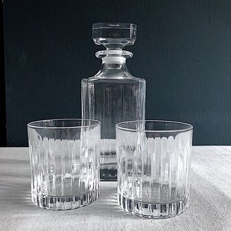 Timeless whisky carafe