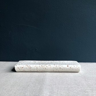 Plateau Shapes speckle 21x6 cm