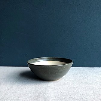 KAVW bowl green/white 15 cm