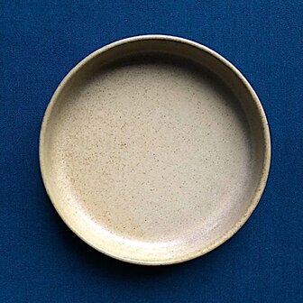 Pila plate beige 13,5 cm [RENTAL]