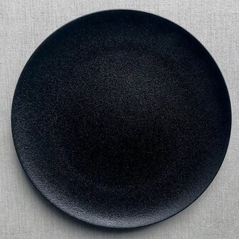 Black Dusk plate 21 cm