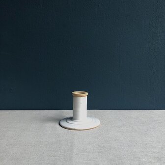 KAVW candle holder white/cream