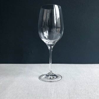 Wijnglas wit Invino [VERHUUR]