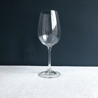 Optic white wine glass [RENTAL]