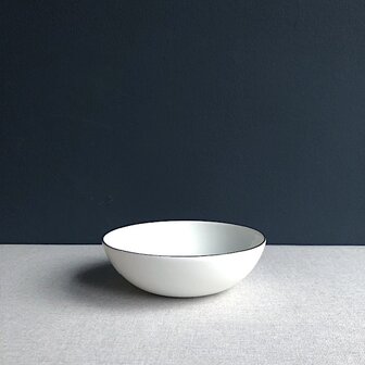 Ligne Noir bowl 15,5 cm