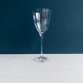 Sabina red wine glass