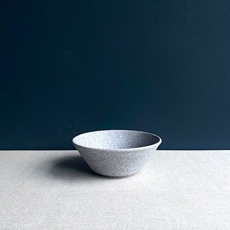 Kom  Granit Raw 15 cm [1]