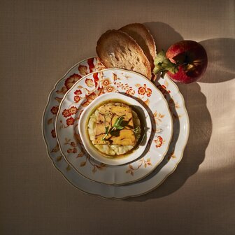 Florentius plate 26,5 cm orange [RENTAL]