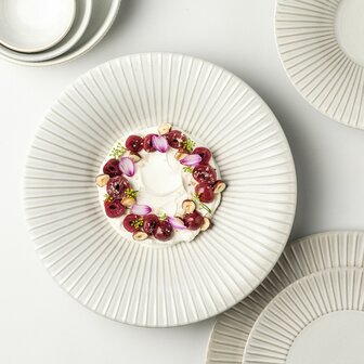 Brass White deep plate 20,5 cm [RENTAL]