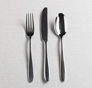 Tulip dessert knife 