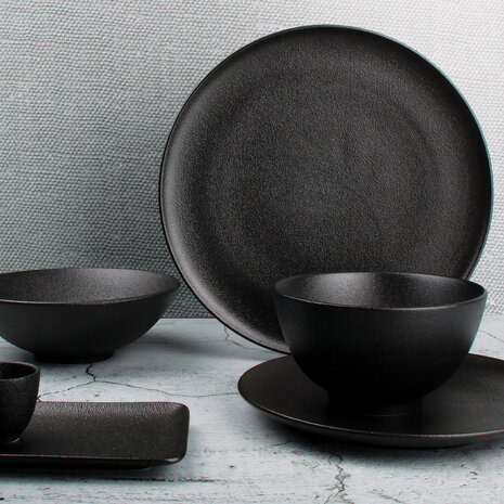 Black Dusk plate 21 cm