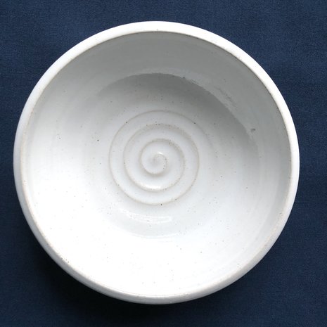 KAVW bowl white 18 cm