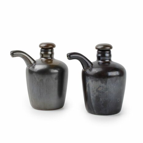 Escura Metallic oil/vinegar bottle