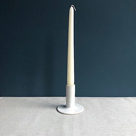 KAVW candle holder white