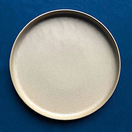 Pila plate beige 25 cm