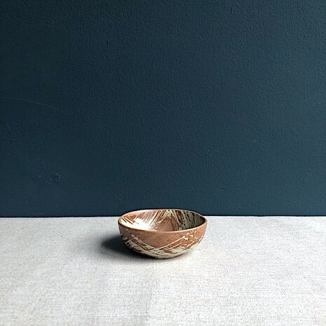 Brown Brush bowl 9 cm