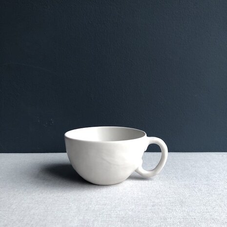 Atelier Asparagus tea cup