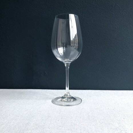 Optic white wine glass [RENTAL]
