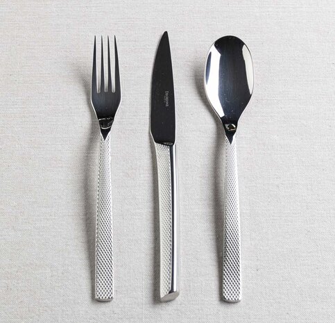 Guest Star table knife