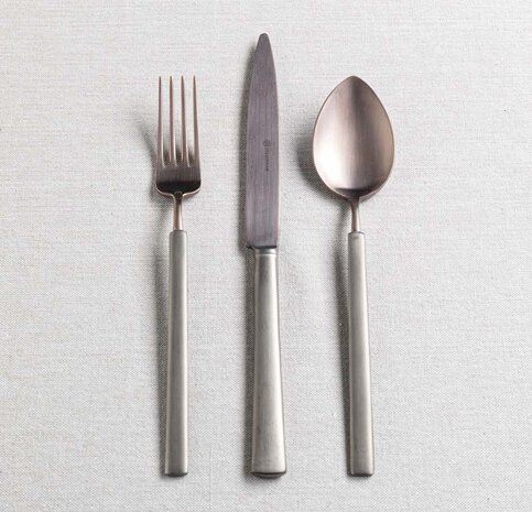Studio Raw Rosé table fork