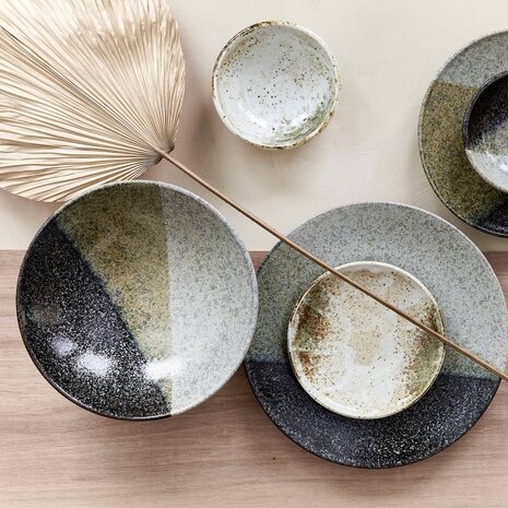 Oboro Yamakage deep plate 23 cm