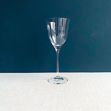Sabina white wine glass