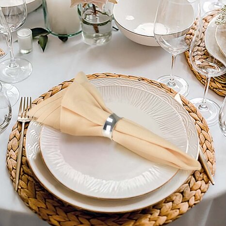 Treb napkin buttermilk [RENTAL]