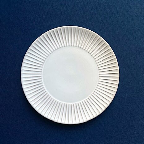 Brass White plate 20,5 cm