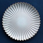 White Lotus plate 25 cm