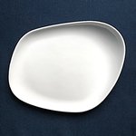 Yayoi oval plate 23x 20cm