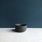 St. Urban Black bowl 10 cm