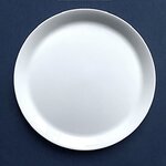 St James plate 27 cm