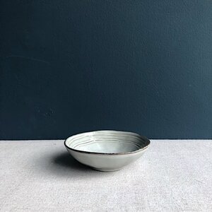 Green Artisan bowl 11 cm [RENTAL]