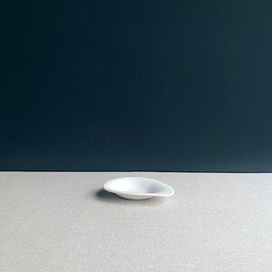 Tears Drop sauce dish [RENTAL]